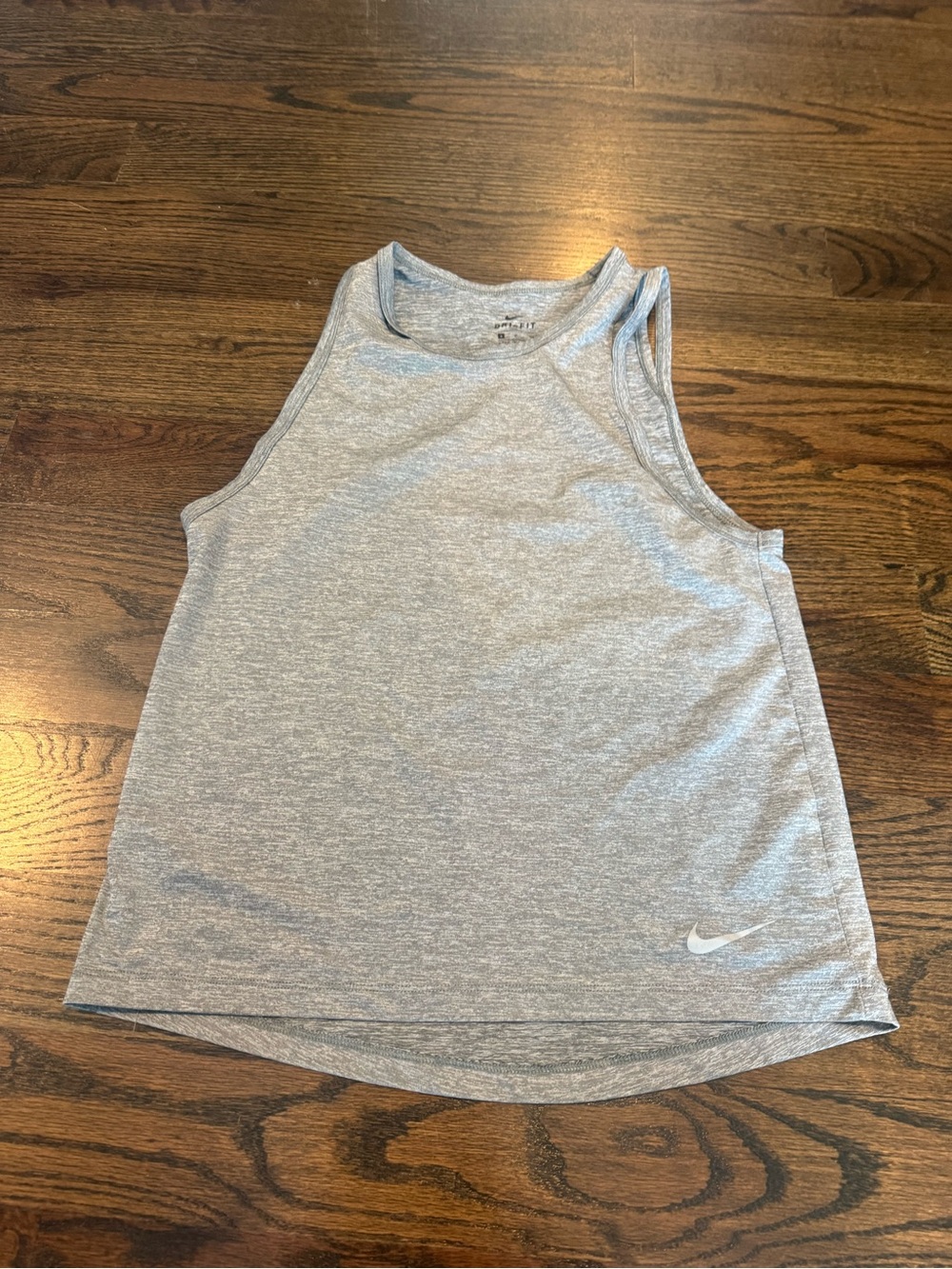 Nike Women’s Light Gray Athletic Tank Top